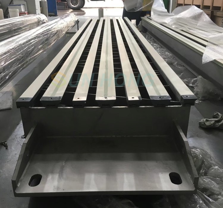 Ceramic Dewatering Element
