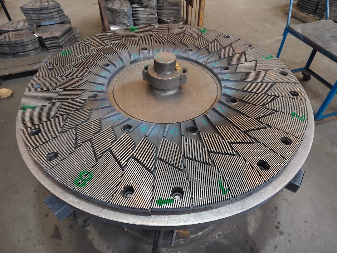 Impact of Refiner Plate Types on Pulping Index And Paper Quality